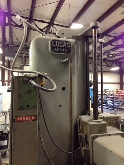 http://www.machinetools247.com/images/machines/13305-Lucas 441B48 b.jpg