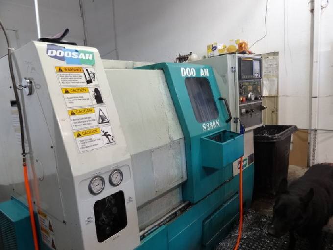 http://www.machinetools247.com/images/machines/14462-Doosan S280N.jpg