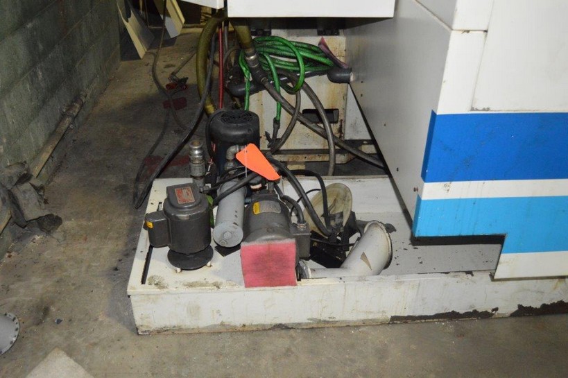 http://www.machinetools247.com/images/machines/14758-Fadal VMC-4525 HT 1.jpg