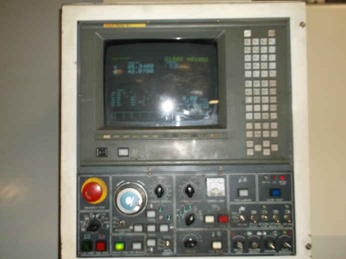 http://www.machinetools247.com/images/machines/14822-Daewoo Puma-450 B 5.JPG