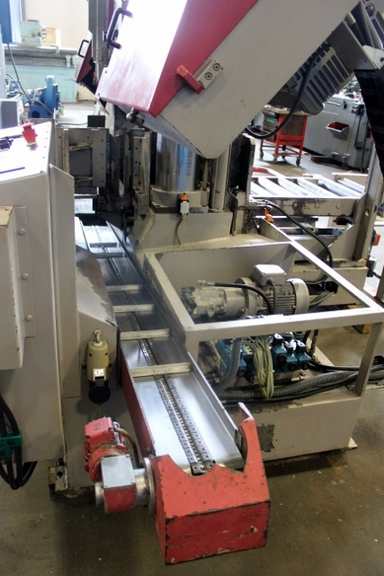 http://www.machinetools247.com/images/machines/14974-Behringer HBP-650 A 5.jpg