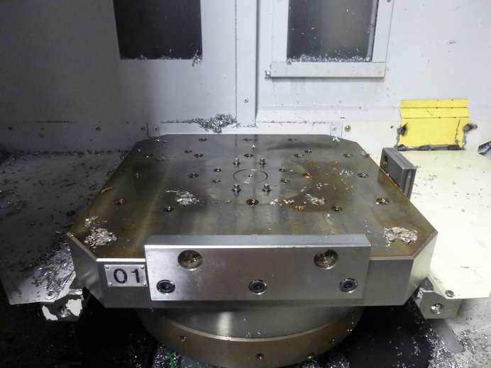 http://www.machinetools247.com/images/machines/15070-Mori-Seiki NH-5000 - 40 DCG 2.jpg