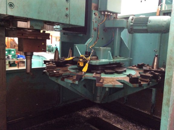 http://www.machinetools247.com/images/machines/15127-Phoenix VTMC-5700 c.jpg