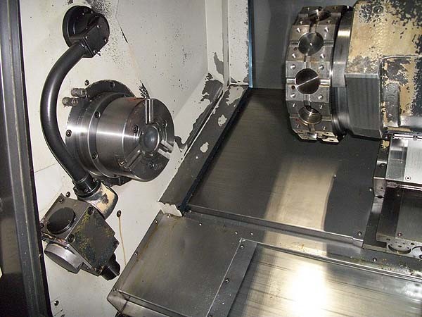 http://www.machinetools247.com/images/machines/15276-Doosan Puma-2000 SY 1.jpg