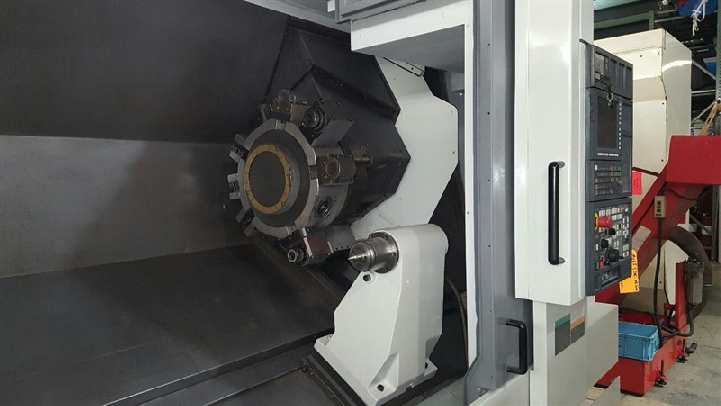 http://www.machinetools247.com/images/machines/15322-Mori-Seiki NL-3000 Y - 1250 g.jpg