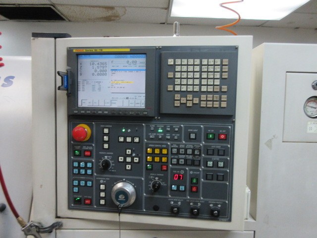 http://www.machinetools247.com/images/machines/15461-Daewoo Puma-240 MSB 7.jpg