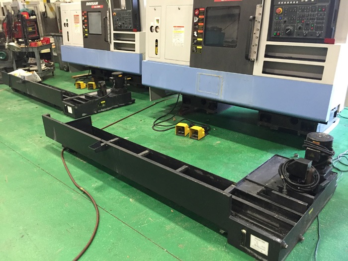 http://www.machinetools247.com/images/machines/15499-Doosan Lynx-300M 4.jpg