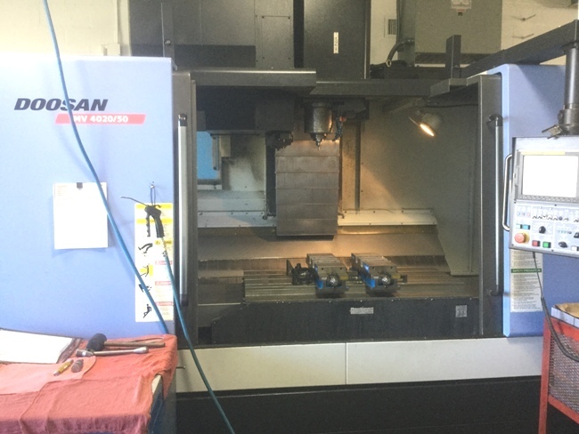 http://www.machinetools247.com/images/machines/15568-Doosan MV-4020 a.jpg