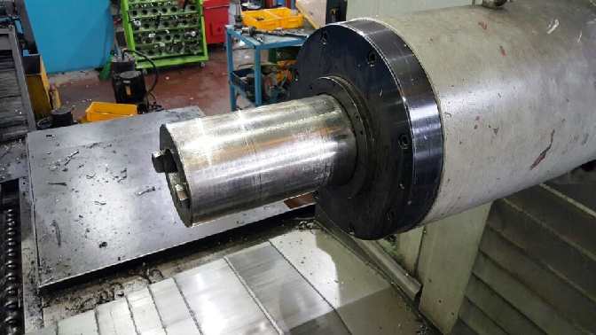 http://www.machinetools247.com/images/machines/15619-Doosan DBC-130 L 5.jpg