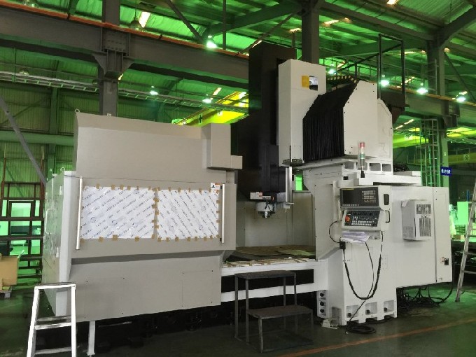 http://www.machinetools247.com/images/machines/15620-Kent KMV-22P.jpg
