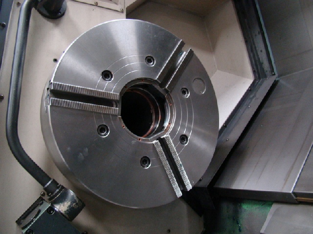 http://www.machinetools247.com/images/machines/15650-Doosan Puma-480 L 4.jpg