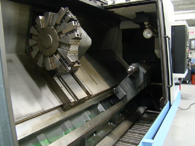 http://www.machinetools247.com/images/machines/15650-Doosan Puma-480 L 5.jpg