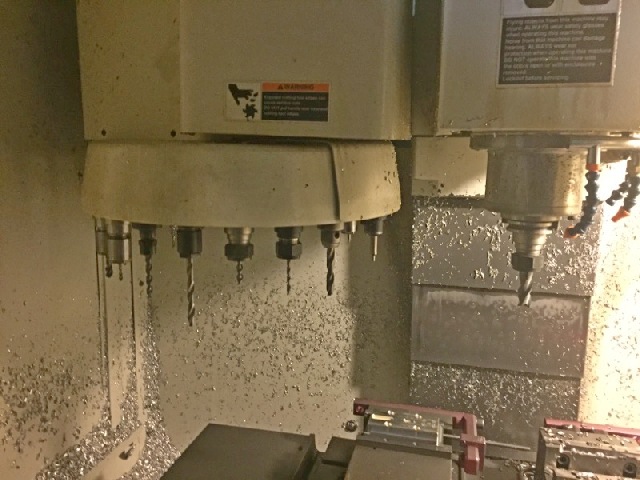 http://www.machinetools247.com/images/machines/15660-Fadal VMC-2016L 2.jpg