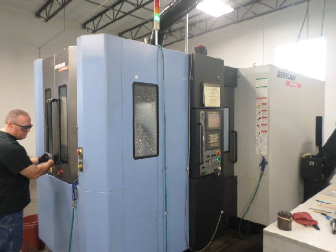 http://www.machinetools247.com/images/machines/15687-Doosan HP-4000 a.jpg