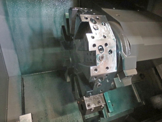 http://www.machinetools247.com/images/machines/15690-Haas ST-20 b.jpg