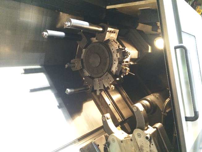 http://www.machinetools247.com/images/machines/15714-Doosan Puma-400 LMC 2.jpg