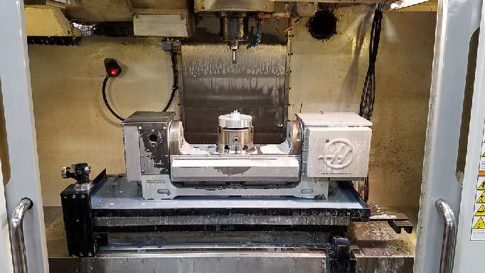 http://www.machinetools247.com/images/machines/15723-Haas VF-4 SS APC 4.jpg