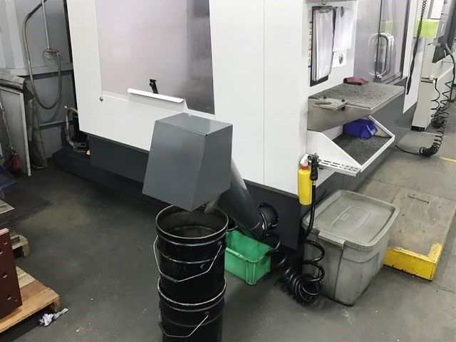 http://www.machinetools247.com/images/machines/15741-Haas VM-3 c.jpg