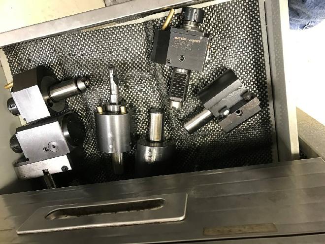 http://www.machinetools247.com/images/machines/15761-Okuma Genos L-200 EM 5.jpg