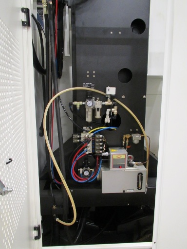 http://www.machinetools247.com/images/machines/15771-YCM-Supermax NVX-1020A 2.jpg