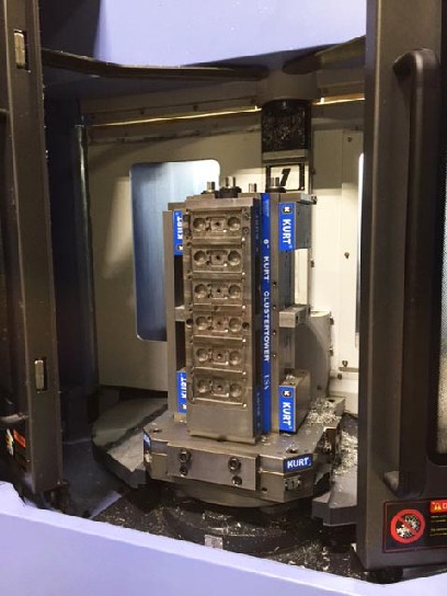 http://www.machinetools247.com/images/machines/15776-Doosan HP-4000 II 4.jpg