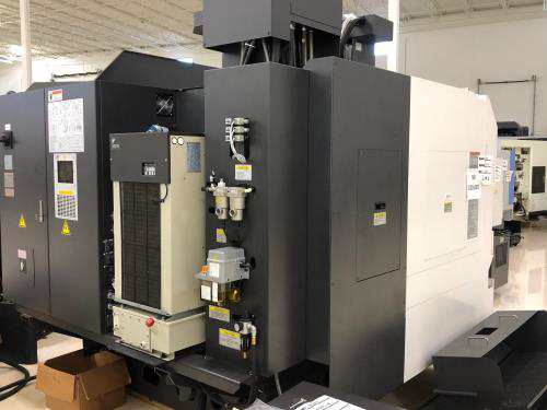 http://www.machinetools247.com/images/machines/15945-Okuma Genos M-560 d.jpg