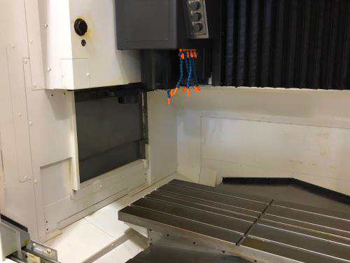 http://www.machinetools247.com/images/machines/15945-Okuma Genos M-560 f.jpg