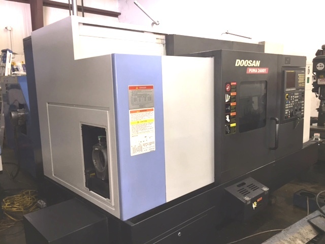 http://www.machinetools247.com/images/machines/15989-Doosan Puma-2600 Y 2.jpg