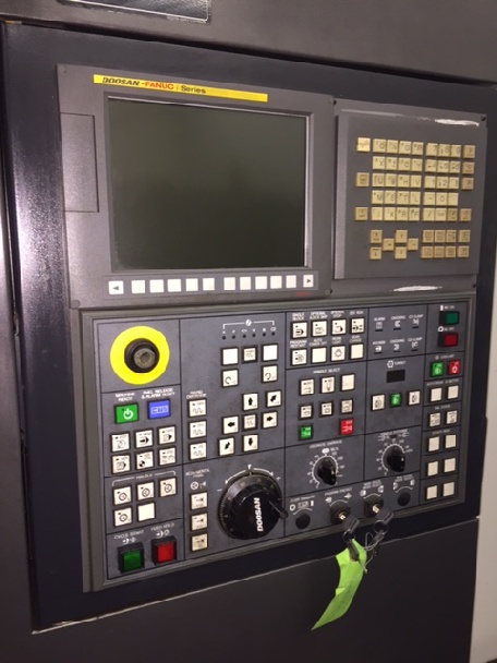 http://www.machinetools247.com/images/machines/15989-Doosan Puma-2600 Y 7.jpg