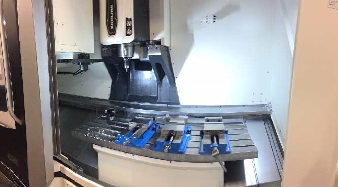 http://www.machinetools247.com/images/machines/16006-DMG Mori EcoMill 1100V 2.jpg