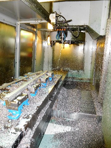 http://www.machinetools247.com/images/machines/16051-Haas VF-4 g.jpg