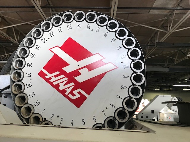 http://www.machinetools247.com/images/machines/16111-Haas VF-3 YT - 50 d.jpg