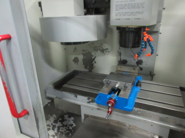 http://www.machinetools247.com/images/machines/16116-Haas Mini-Mill 2.jpg