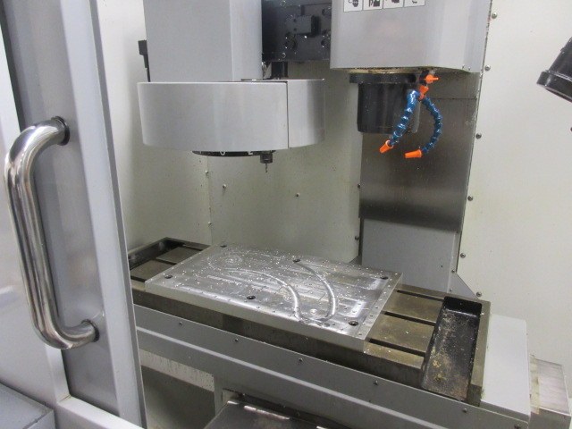 http://www.machinetools247.com/images/machines/16118-Haas Super Mini-Mill 2.jpg