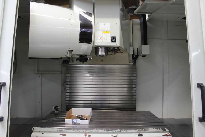 http://www.machinetools247.com/images/machines/16127-Hurco VMX-64 40T 2.jpg