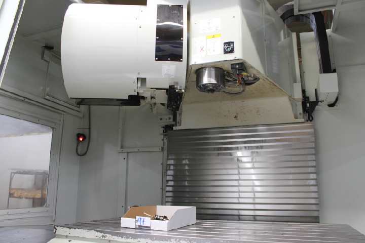 http://www.machinetools247.com/images/machines/16127-Hurco VMX-64 40T 3.jpg
