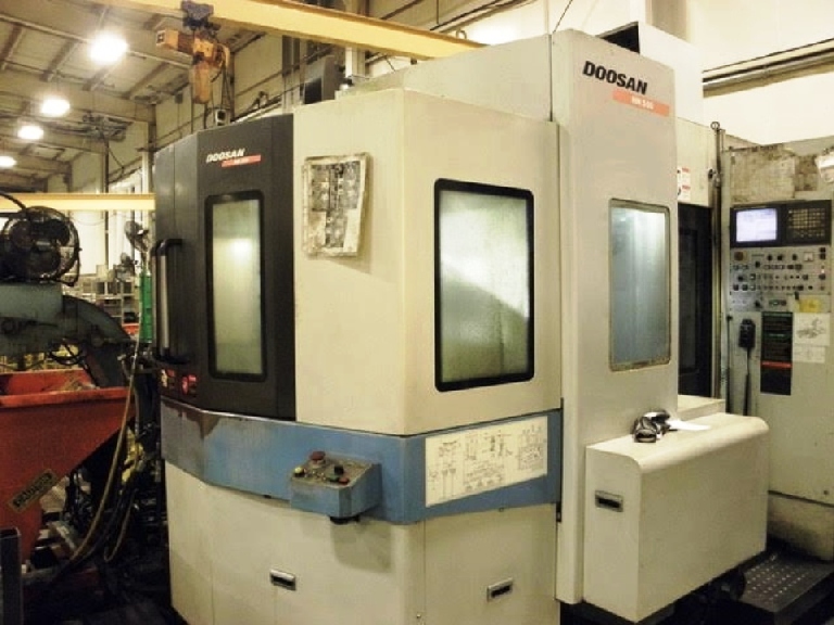 http://www.machinetools247.com/images/machines/16182-Doosan HM-500.jpg