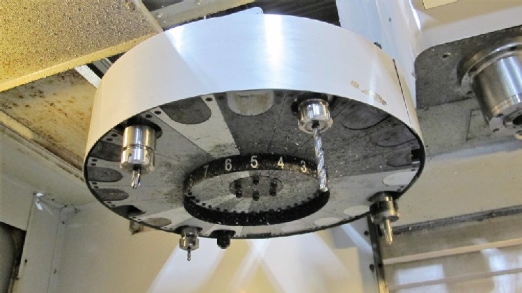 http://www.machinetools247.com/images/machines/16204-Haas VF-3 APC 4.jpg