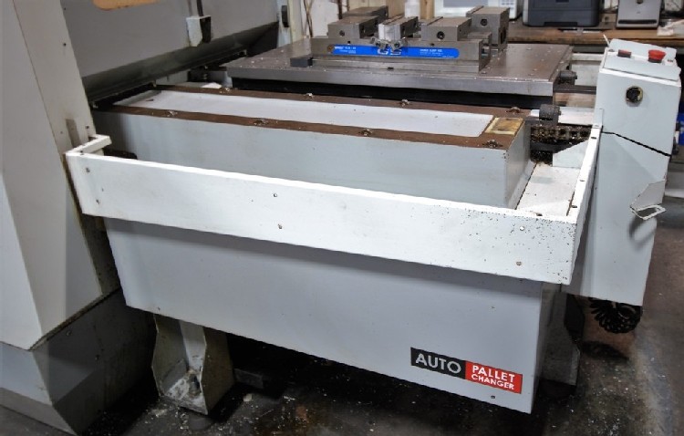 http://www.machinetools247.com/images/machines/16204-Haas VF-3 APC 5.jpg