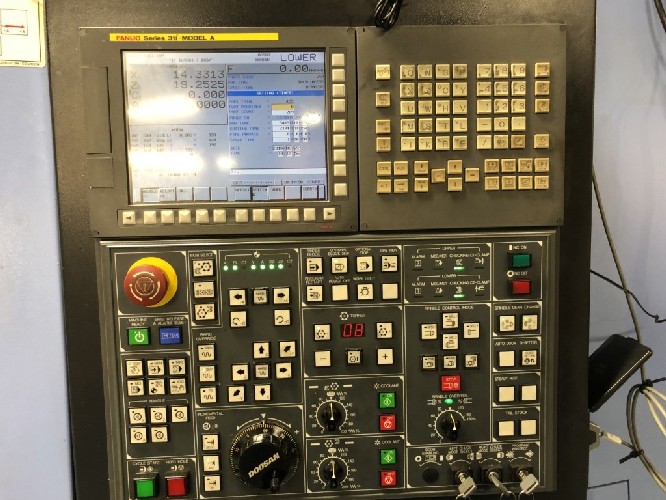 http://www.machinetools247.com/images/machines/16222-Doosan Puma-TT-1800 SY 16.jpg