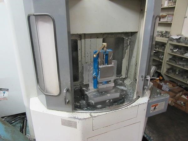 http://www.machinetools247.com/images/machines/16229-Mazak HTC-400 b.jpg