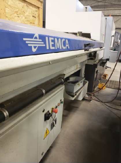 http://www.machinetools247.com/images/machines/16231-Okuma Genos L-300 MYW 2.jpg