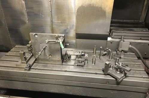 http://www.machinetools247.com/images/machines/16279-Mazak VTC-200 B 2.jpg