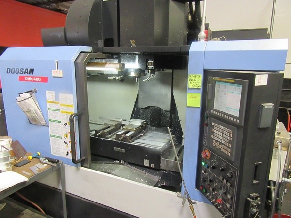 http://www.machinetools247.com/images/machines/16333-Doosan DNM-500.jpg