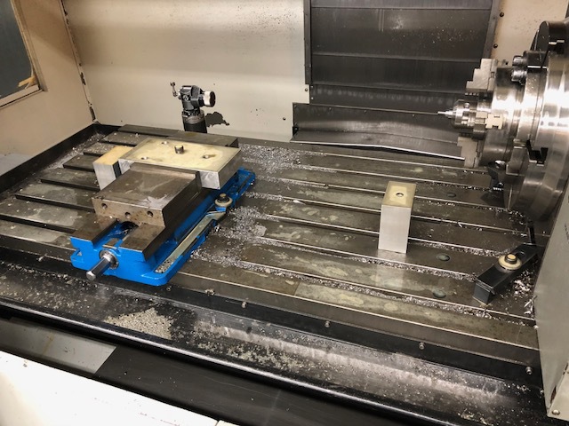 http://www.machinetools247.com/images/machines/16338-Haas VF-3 YT - 50 c.jpg