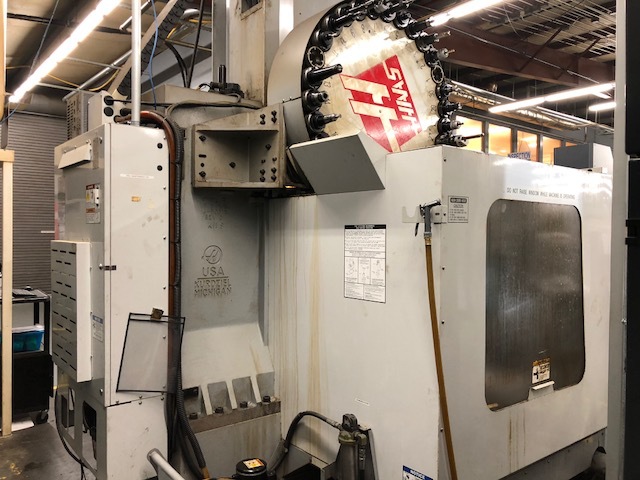 http://www.machinetools247.com/images/machines/16338-Haas VF-3 YT - 50 h.jpg