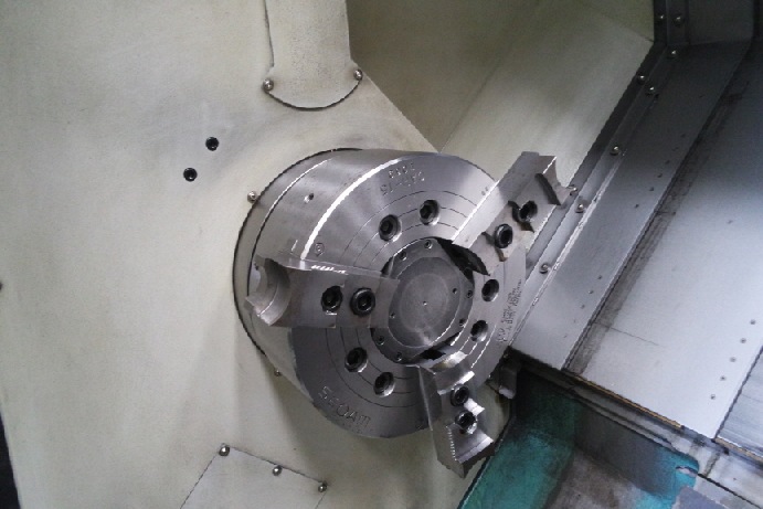 http://www.machinetools247.com/images/machines/16360-Doosan Puma-4100 LB 5.jpg