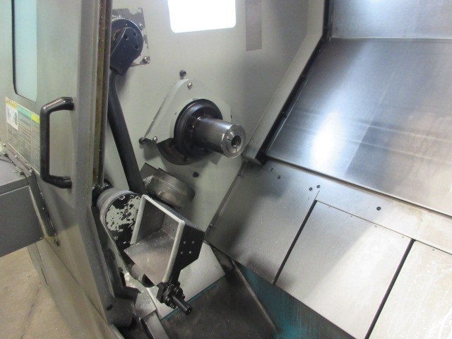http://www.machinetools247.com/images/machines/16368-Hyundai-Kia SKT-15 LMS 4.jpg