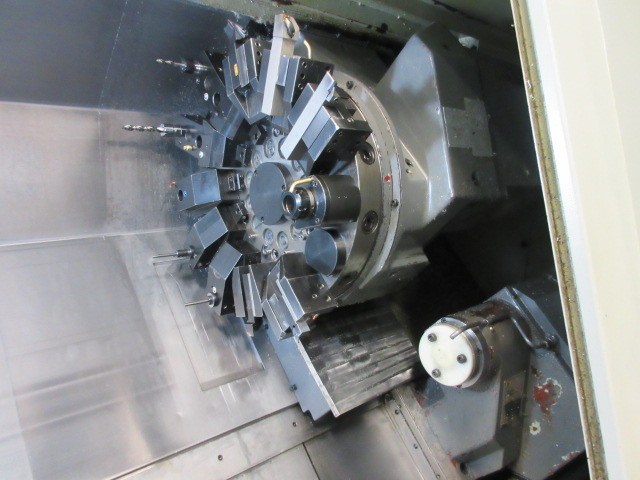 http://www.machinetools247.com/images/machines/16368-Hyundai-Kia SKT-15 LMS 5.jpg