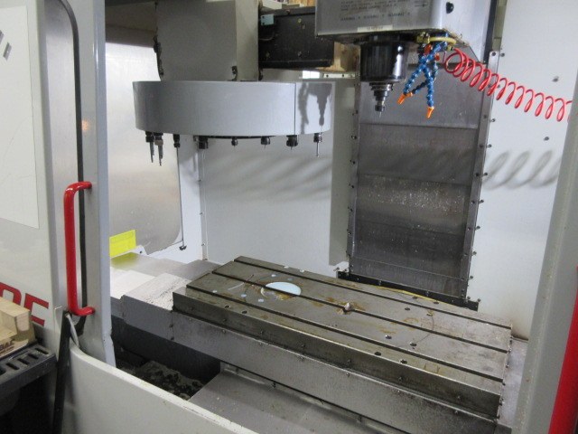 http://www.machinetools247.com/images/machines/16405-Haas VF-OE 3.jpg